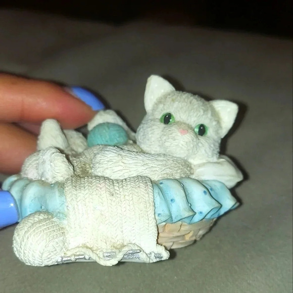 Enesco Patricia Hillman Catnap Sweet Dreams Kitten Figure Calico Kittens - Picture 2 of 4